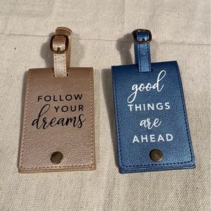 Graphique luggage tags.  Like new condition